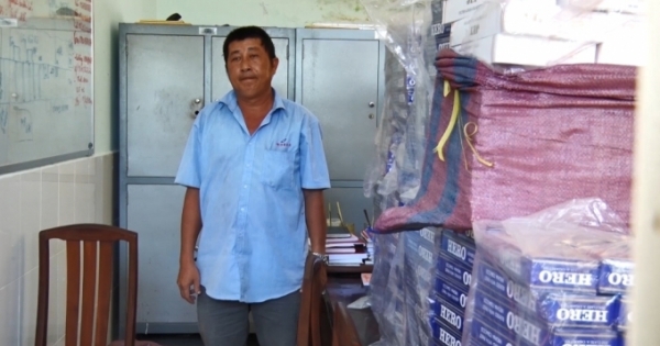 Kiên Giang: Tạm giữ 2 đối tượng vận chuyển 9000 bao thuốc lá ngoại nhập lậu