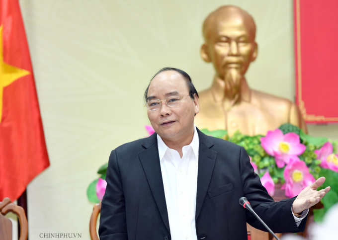 Thủ tướng Nguyễn Xu&acirc;n Ph&uacute;c ph&aacute;t biểu chỉ đạo tại buổi l&agrave;m việc với l&atilde;nh đạo tỉnh Đắk Lắk.