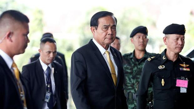 Thủ tướng Prayut Chan-o-cha gặp đại diện của c&aacute;c đảng ch&iacute;nh trị h&ocirc;m 7/12 Ảnh: Reuters/NLĐ
