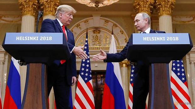 &Ocirc;ng Trump v&agrave; &ocirc;ng Putin tại cuộc gặp ở Helsinki, Phần Lan.