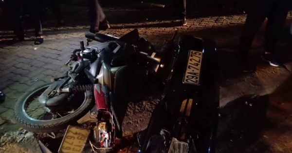 Hà Nội: Xe sang Lexus "đại náo" gây tai nạn liên hoàn, nhiều người bị thương