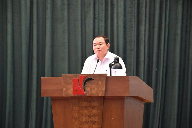 Ph&oacute; B&iacute; thư thường trực Đảng ủy Bộ Tư ph&aacute;p Nguyễn Kim Tinh ph&aacute;t biểu tại buổi lễ.