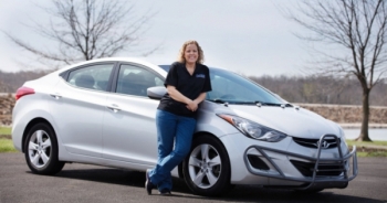 Người phụ nữ lái Hyundai Elantra chạy được 1,6 triệu km trong 5 năm