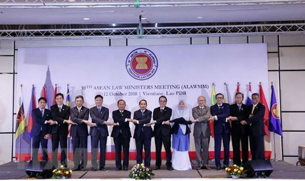 C&aacute;c đại biểu tham dự Hội nghị Bộ trưởng Tư ph&aacute;p ASEAN lần thứ 10.