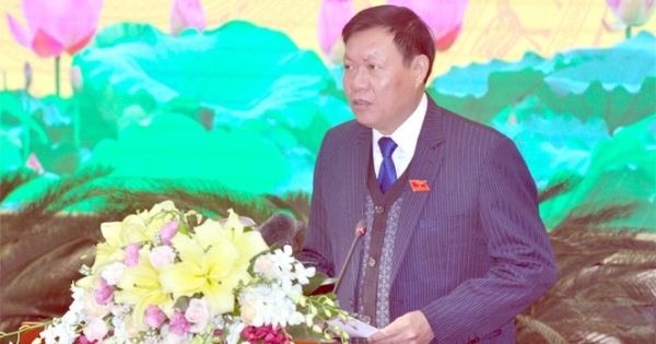Thủ tướng Chính phủ bổ nhiệm nhân sự Bộ Quốc Phòng, Bộ Y Tế và tỉnh Quảng Nam