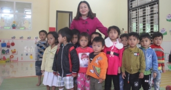 Cô giáo Vân Kiều tự nguyện hiến đất xây trường mầm non