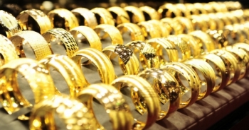 Giá vàng hôm nay 30/12: Cuối năm, giá vàng leo lên đỉnh cao mới