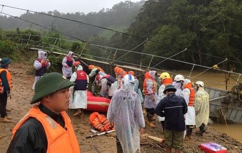 Tìm thấy thi thể nữ du khách thứ 2 bị lũ cuốn trôi ở Lâm Đồng
