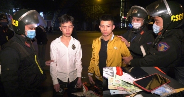 Lào Cai: Bắt giữ 2 đối tượng mua bán trái phép chất ma túy trong đêm