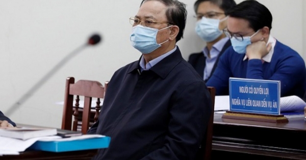 Cựu Đô đốc Hải quân Nguyễn Văn Hiến xin được hưởng án treo