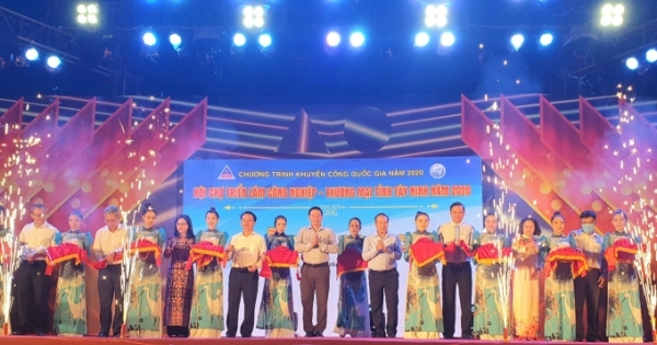 Khai mạc Hội chợ triển lãm Công ghiệp - Thương mại tỉnh Tây Ninh năm 2020