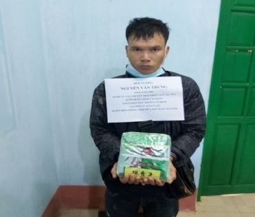 Kon Tum: Phát hiện, bắt giữ đối tượng vận chuyển 1kg ma túy