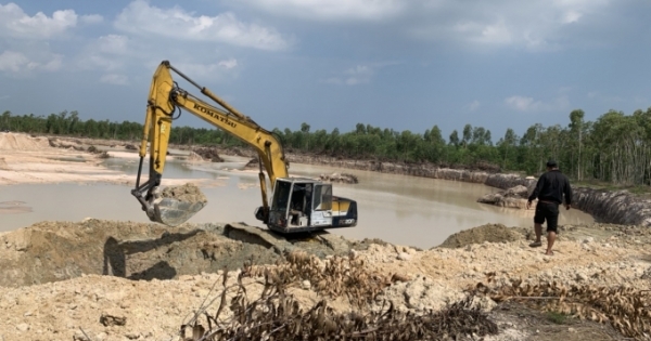 Công an huyện Hàm Tân báo cáo Ban Nội chính Tỉnh ủy Bình Thuận vụ đào trộm hàng chục ngàn mét khối cát