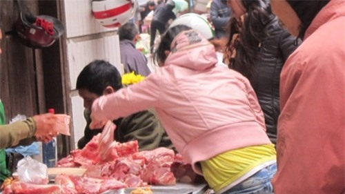 Nhận biết thịt lợn siêu nạc có hoá chất