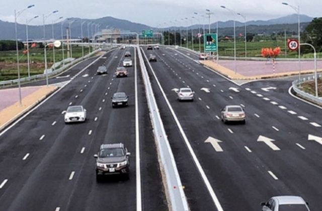 Điều chỉnh xây đường nối Vùng kinh tế biển Nam Định với cao tốc Cầu Giẽ - Ninh Bình