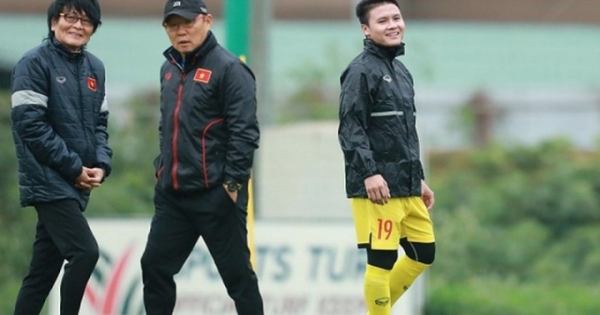 Quang Hải tập luyện trở lại cùng đội tuyển