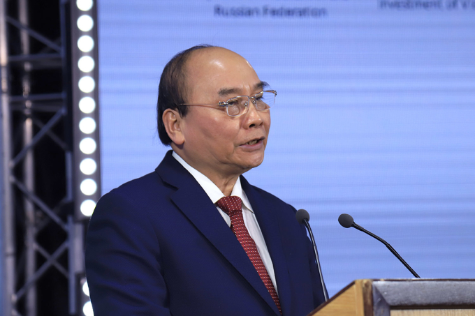 Chủ tịch nước Nguyễn Xuân Phúc dự và phát biểu tại Diễn đàn doanh nghiệp Việt-Nga.