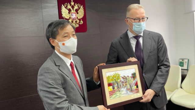 Đẩy mạnh quan hệ hợp tác pháp luật và tư pháp Việt Nam - Liên bang Nga