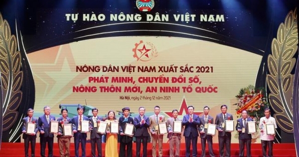 Vinh danh 63 Nông dân Việt Nam xuất sắc năm 2021