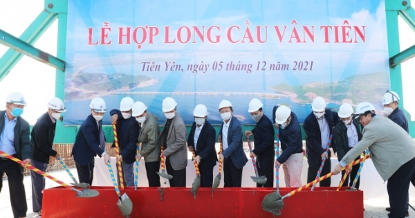 Hợp long cầu dài nhất Quảng Ninh, kết nối các khu kinh tế trọng điểm