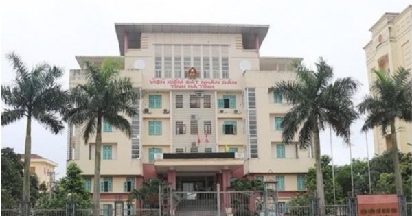 Vì sao Viện trưởng viện kiểm sát nhân dân Hà Tĩnh bị yêu cầu kiểm điểm?