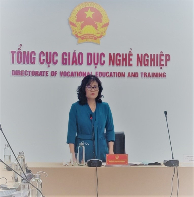 PGS.TS Nguyễn Thị Việt Hương, Phó Tổng cục trưởng Tổng cục Giáo dục nghề nghiệp phát biểu khai mạc hội thảo.
