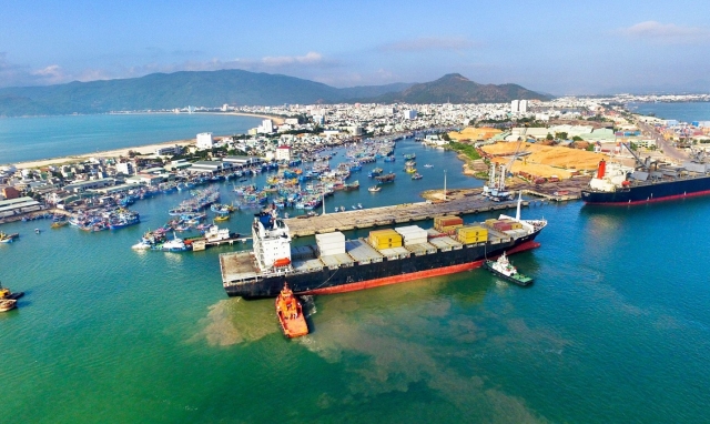 Bình Định muốn Cục Hàng hải “thống nhất” với CĐT khu Chợ Góc để đổ thải nạo vét luồng hàng hải