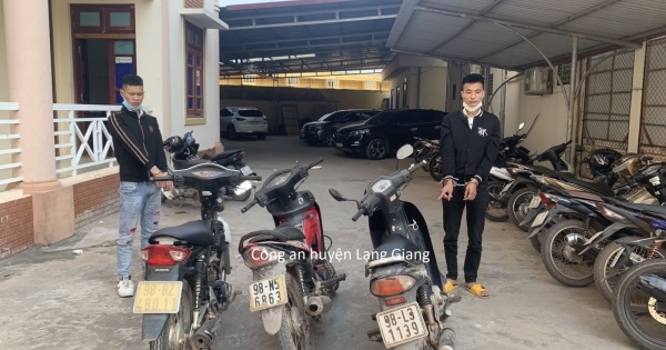 Bắc Giang: Bắt hai "con nghiện" trộm 3 xe máy của đồng nghiệp trong công ty Đức Lâm