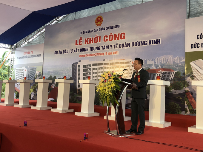 Ông Lê Văn Thủy, Tổng giám đốc Công ty CP Trung Thủy phát biểu tại Lễ khởi công.