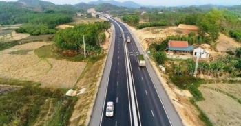 Tìm vốn đầu tư 725km cao tốc Hà Nội - Viêng Chăn