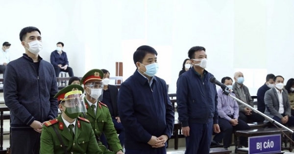 Ông Nguyễn Đức Chung xin tòa giảm án vì đang trị bệnh ung thư và cha mẹ già yếu