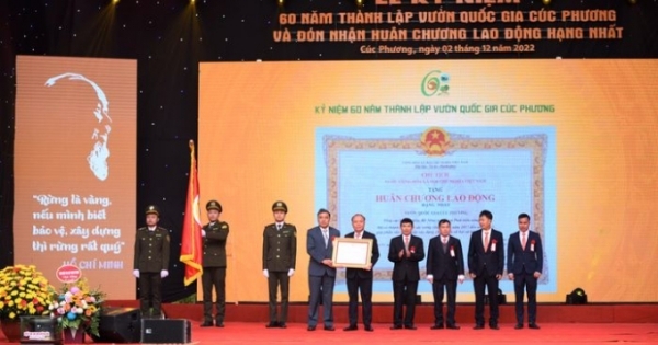 Vườn Quốc gia đầu tiên của Việt Nam nhận Huân chương Lao động hạng Nhất