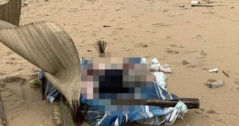 Phát hiện 2 thi thể dạt vào bờ biển Quảng Nam