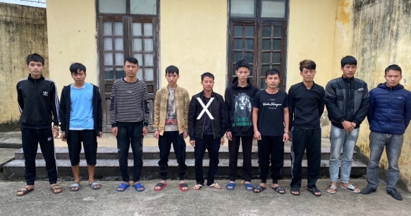 Thanh Hoá: Triệt phá đường dây cá độ bóng đá, khởi tố 12 đối tượng