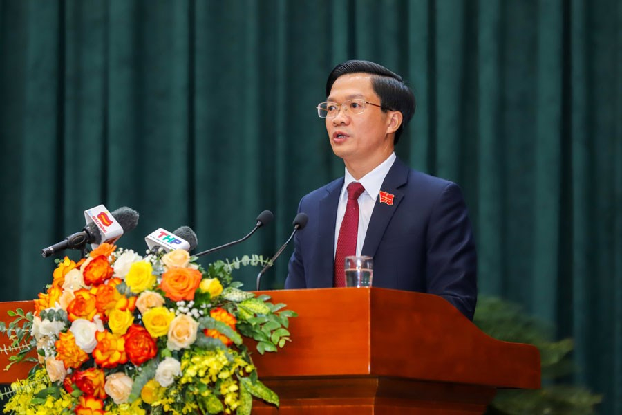 Chủ tịch HĐND TP Phạm Văn Lập phát biểu tại Kỳ họp thứ 9