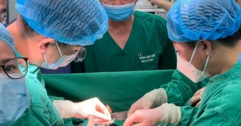 Bệnh viện Ung bướu Thanh Hóa thực hiện thành công kỹ thuật cắt gan