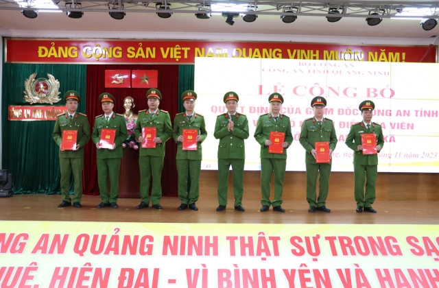 Công an tỉnh Quảng Ninh bổ nhiệm nhiều điều tra viên công an xã