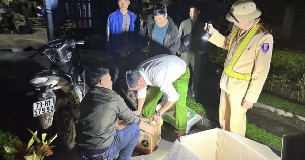 Quảng Trị: Bắt giữ nam thanh niên vận chuyển 60kg thuốc nổ