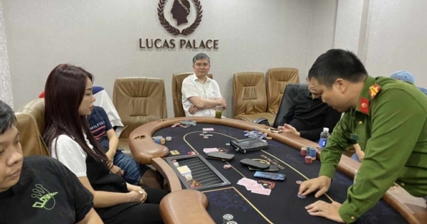 Hà Nội: Triệt phá sòng bạc Poker với số tiền tham gia lên đến 20 tỷ đồng