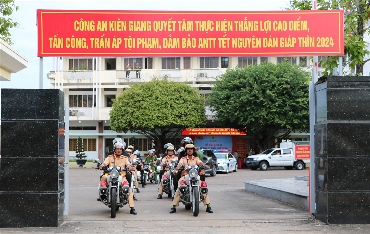 Công an tỉnh Kiên Giang trong Lễ ra quân tấn công trấn áp tội phạm ngày 14/12/2023.