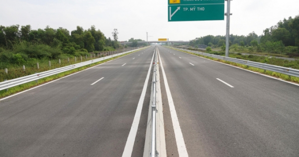 Điều chỉnh tốc độ chạy xe cao tốc Trung Lương - Mỹ Thuận lên 90km/h