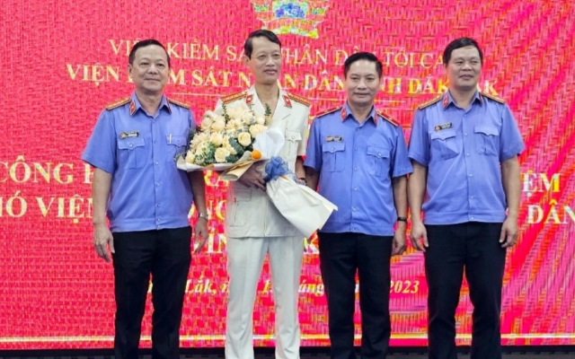 Ông Phạm Quang Hưng được bổ nhiệm làm Phó Viện trưởng VKSND tỉnh Đắk Lắk