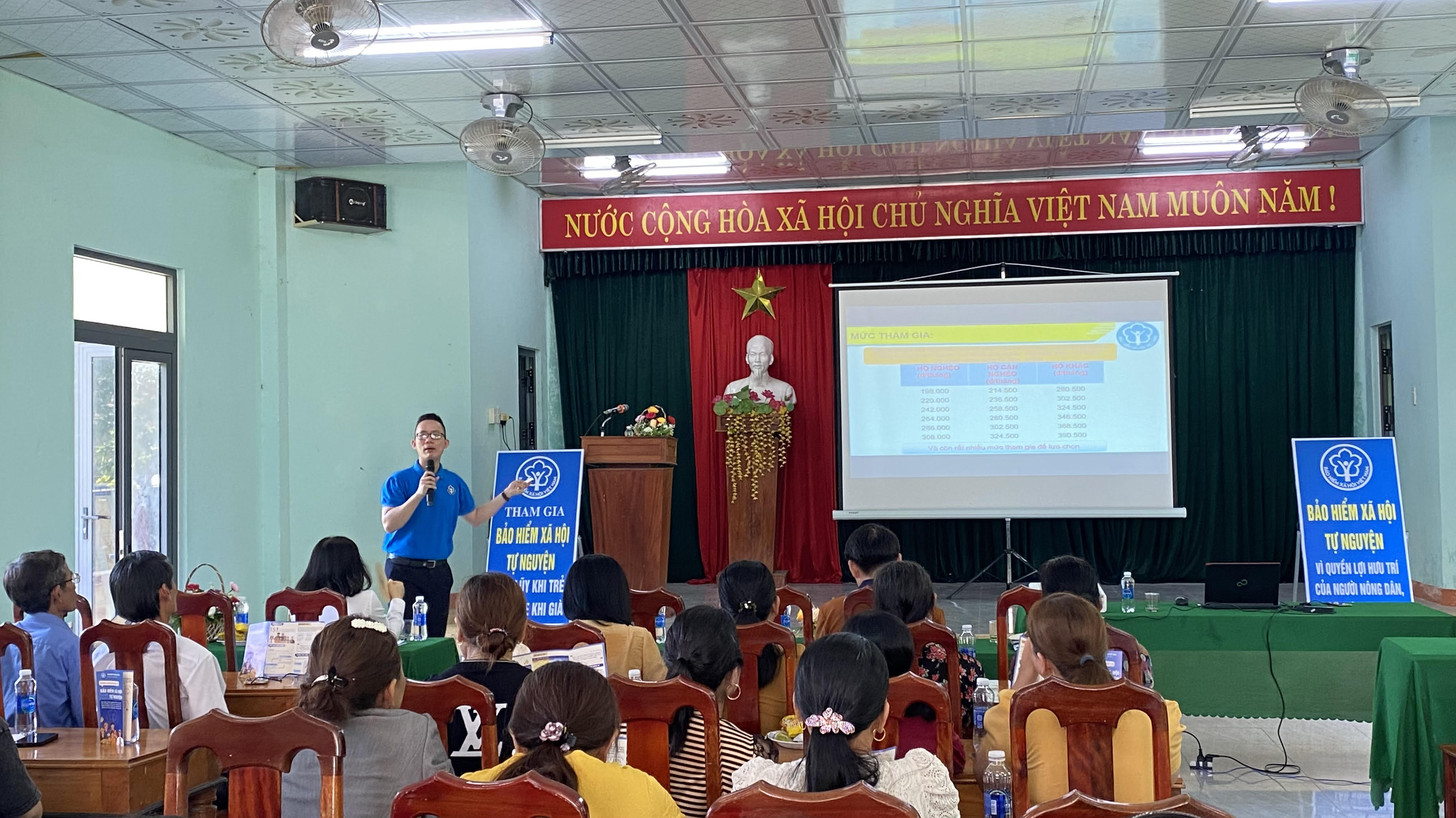 Đa dạng hóa hình thức truyền thông chính sách BHXH, BHYT, BHTN tại huyện Tiên Phước, tỉnh Quảng Nam.