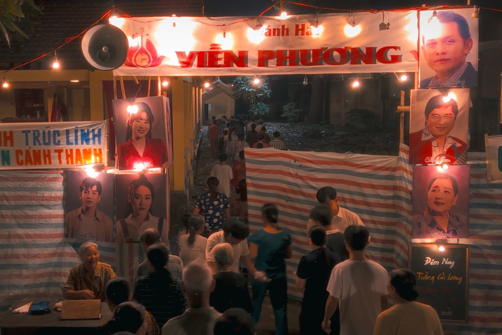 'Sáng đèn': Bộ phim cảm động về cuộc đời người nghệ sĩ - Góc Điện Ảnh #9