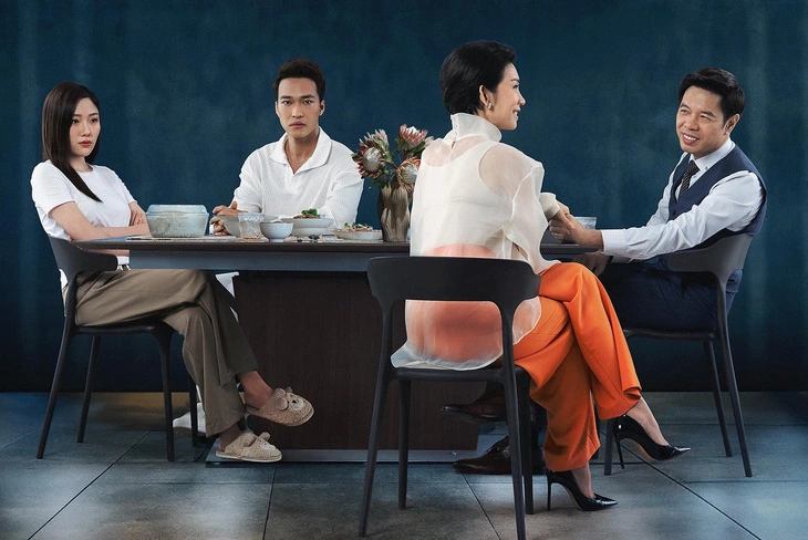 Cái giá Của Hạnh Phúc: Bộ phim do "ông hoàng phòng vé" Thái Hòa thủ vai - Góc Điện Ảnh #10